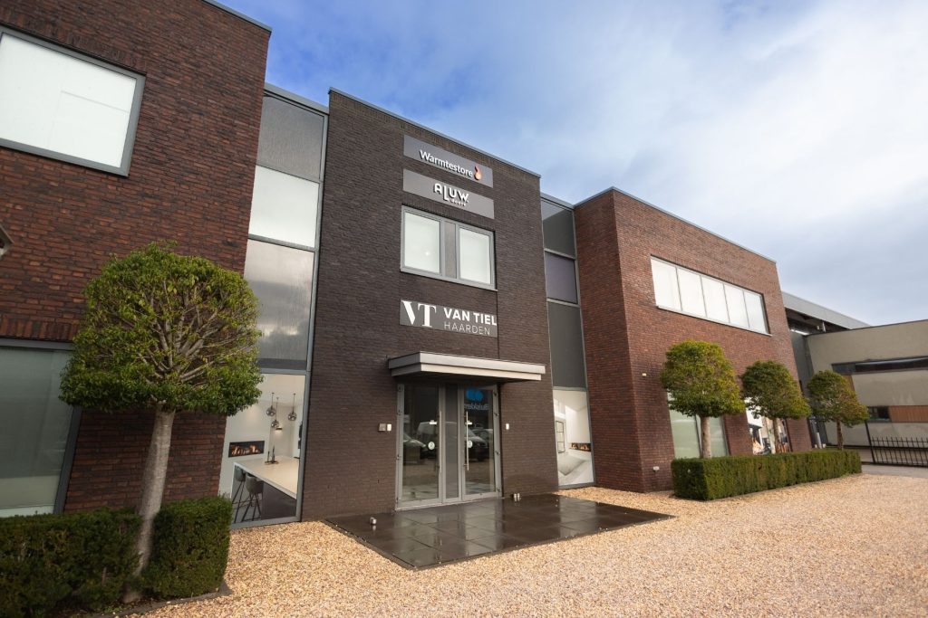 project Warmtestore versterkt positie in Zuid-Nederland met overname Bouwmans Vuurtotaal afbeelding